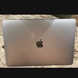 MacBook Pro 13 with Touch Bar